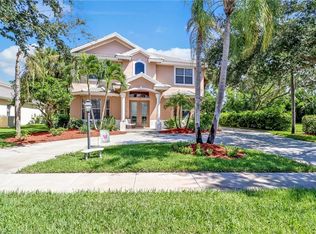 8048 Vera Cruz Way, Naples, FL 34109
