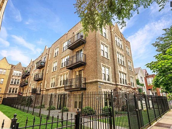 5th image of 4835 N Ashland Ave