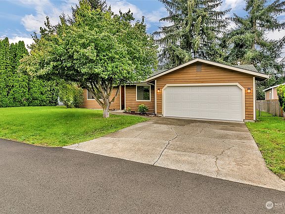 3rd image of 4941 58th Avenue SE