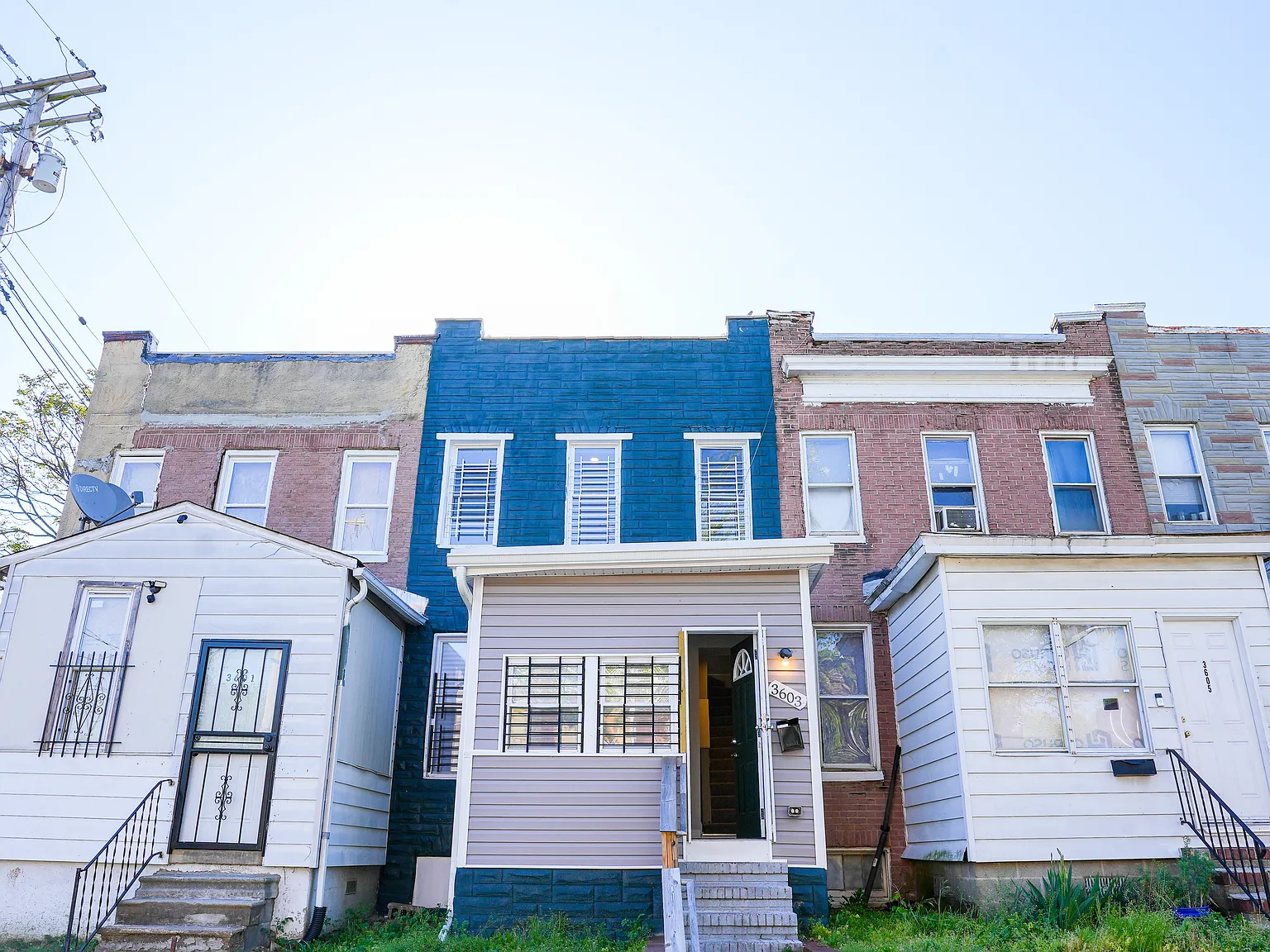 3 bed, 1.5 bath, $1,800 — Photo 2