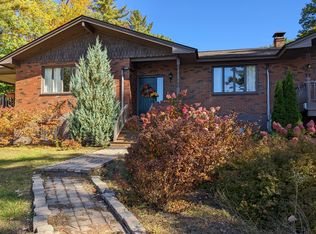 196 W Ridge Ter, Rutland, VT 05701