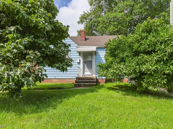 3902 W 130th St, Cleveland, OH 44111