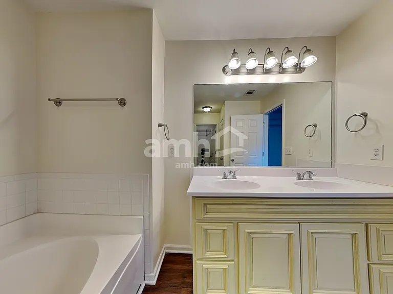 3472 Skyland Ridge Ct — Photo 13