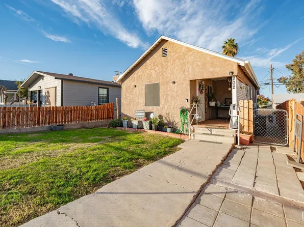 202 Philippine St, Taft, CA 93268