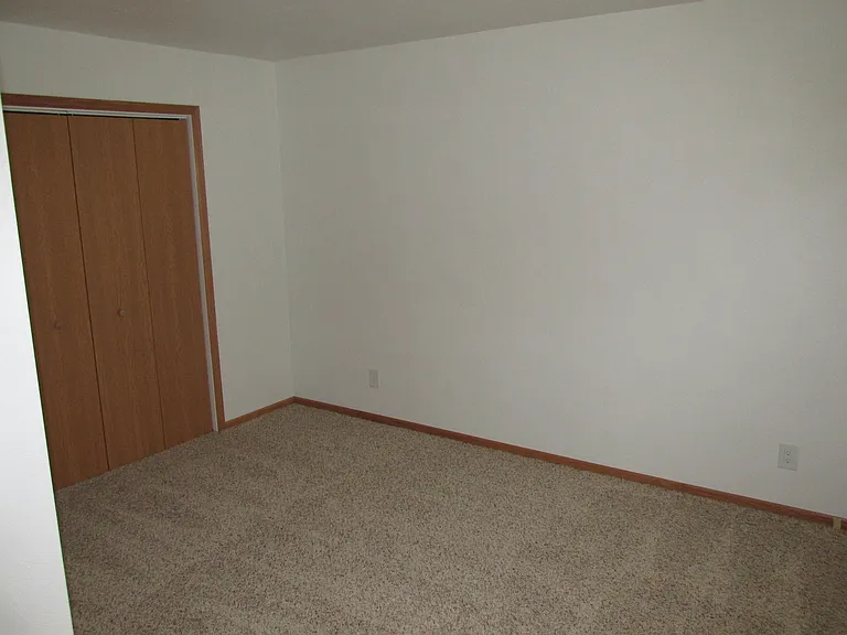 810 Dilenbeck Dr #1-4 — Photo 12