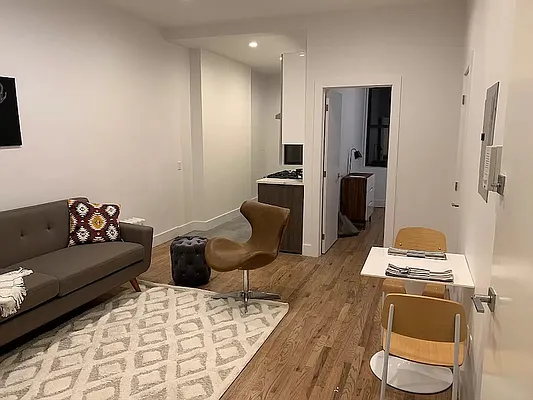 Rented by A D Shaye Realty Group  | media 20