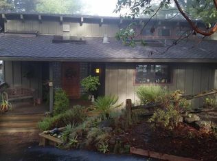 23750 Hutchinson Rd, Los Gatos, CA 95033