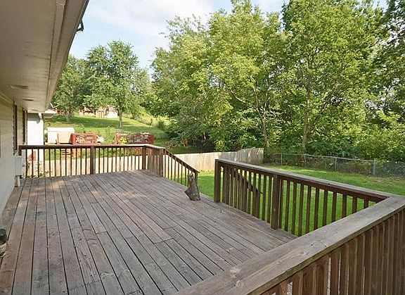5th image of 11715 Ironstone Cir