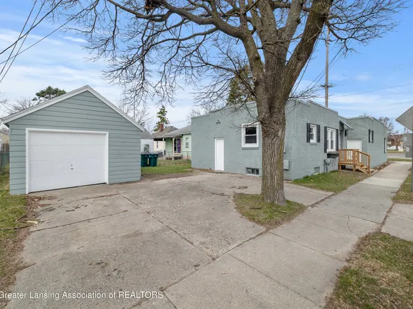 2718 E Grand River Ave, Lansing, MI 48912