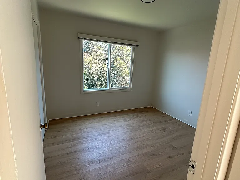 3001 San Bruno Ave #1 — Photo 9