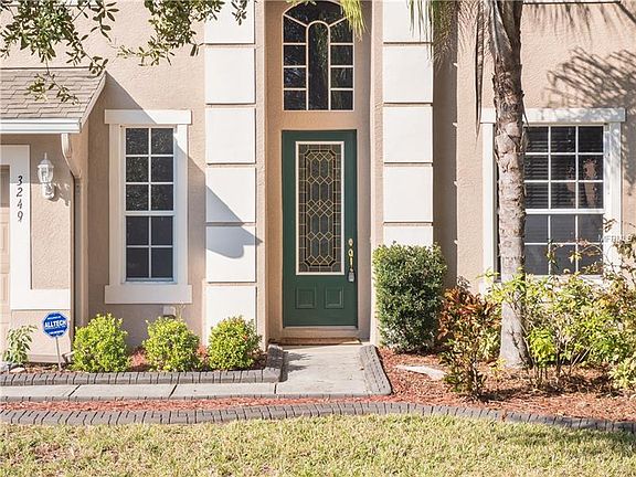 3rd image of 3249 Russett Pl