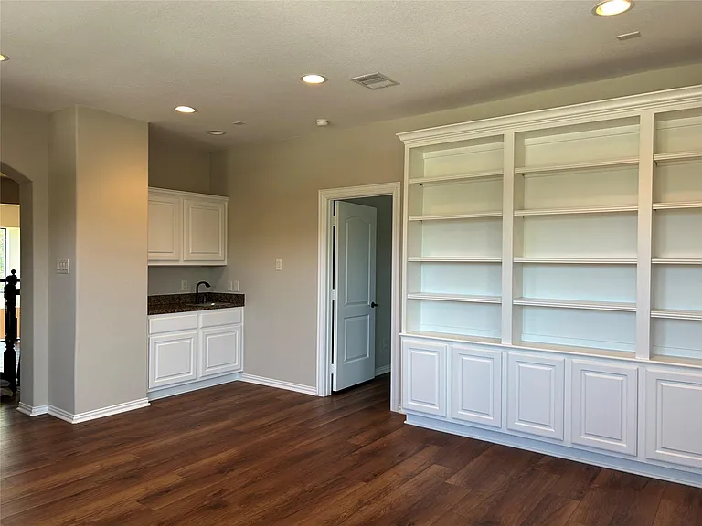 101 E Silverwood Ranch Est — Photo 33