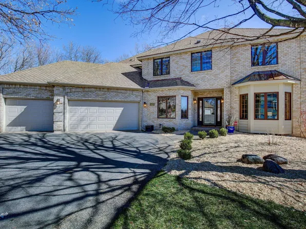 11624 Raspberry Hill Rd, Eden Prairie, MN 55344