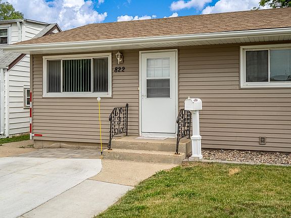 4th image of 822 River Ln