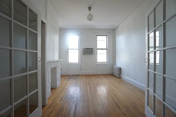 Rented by Rennit Inc. | media 42