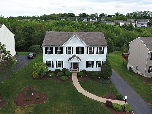 3rd image of 1640 Settlers Dr