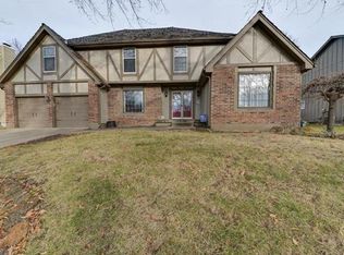 10420 W 50th Pl, Shawnee, KS 66203