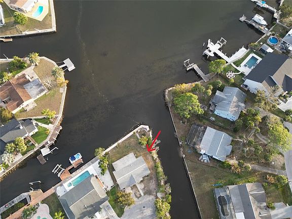 4th image of 8402 Damen Ln