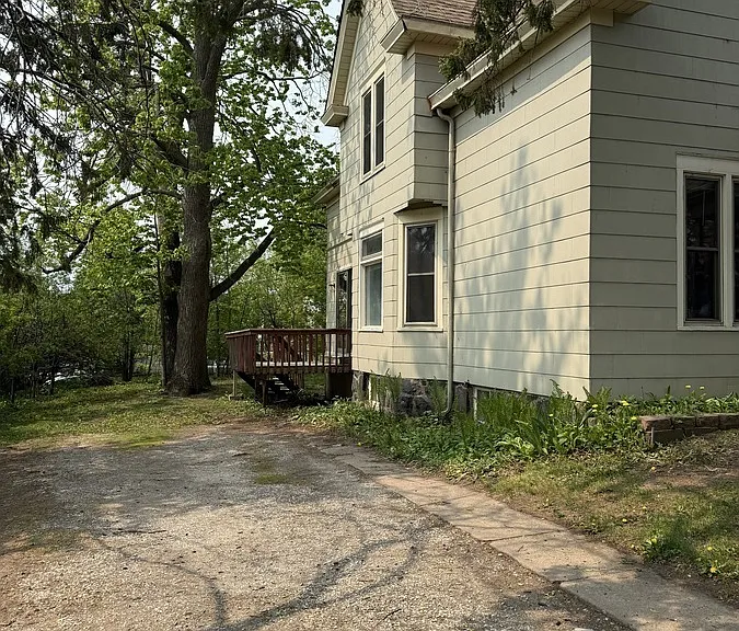 423 N 16th Ave E — Photo 14