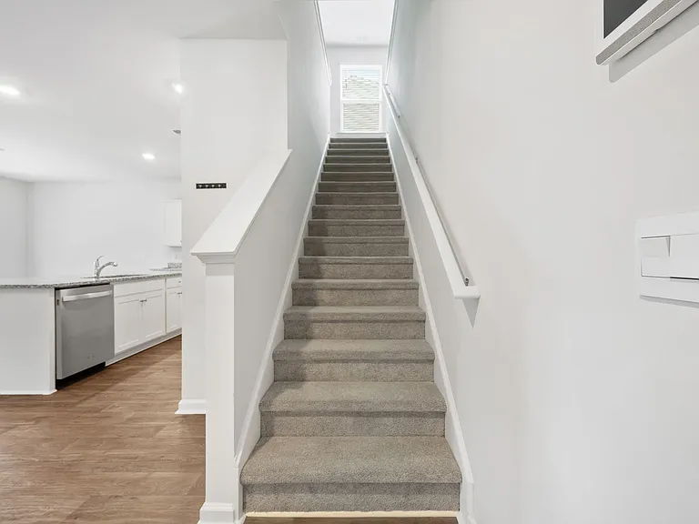 661 Silver Spruce St — Photo 16