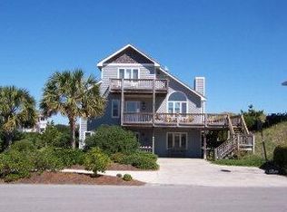 102 Galleon Ln, Emerald Isle, NC 28594