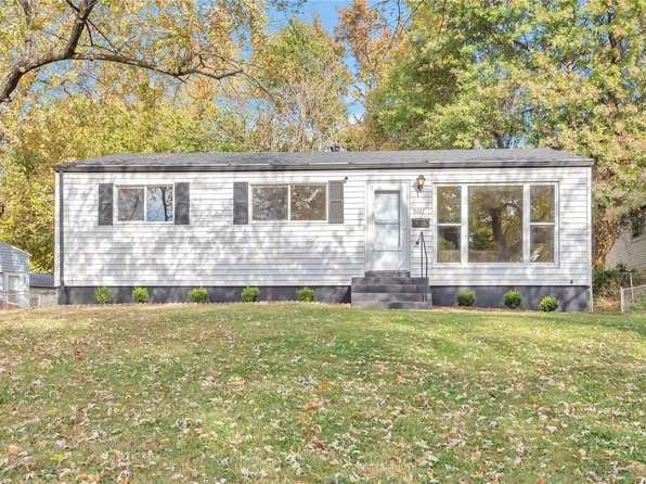 9027 Marcella Ave, Saint Louis, MO 63121