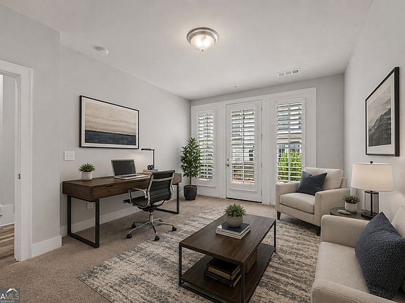 3rd image of 271 Mitchell Ln