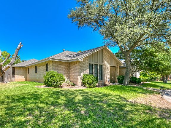 4th image of 3334 Grandview Dr
