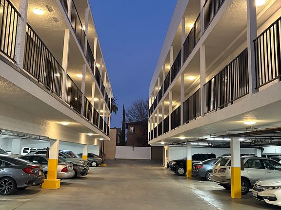 5th image of 5561 Bonner Ave APT 11
