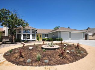 29842 Longhorn Dr, Canyon Lake, CA 92587