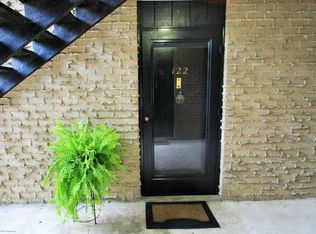 3508 Lodge Ln APT 122, Louisville, KY 40218