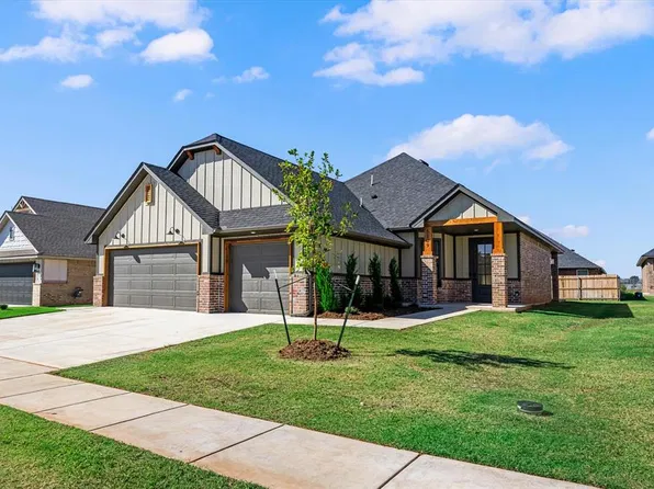 5109 Vine Cliff Rd, Mustang, OK 73064