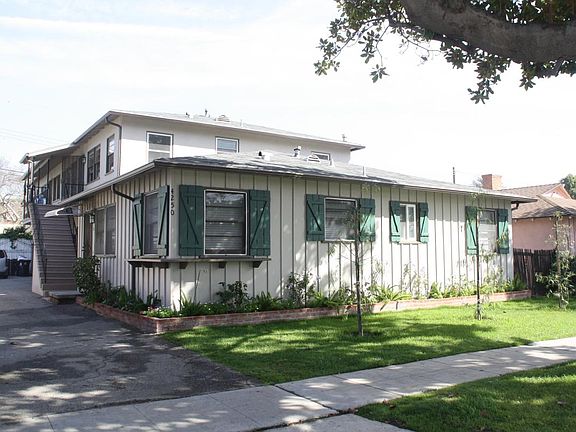 2nd image of 4250 Sawtelle Blvd APT E