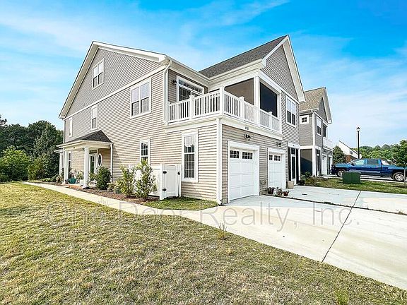 2nd image of 4102 Promenade Ln