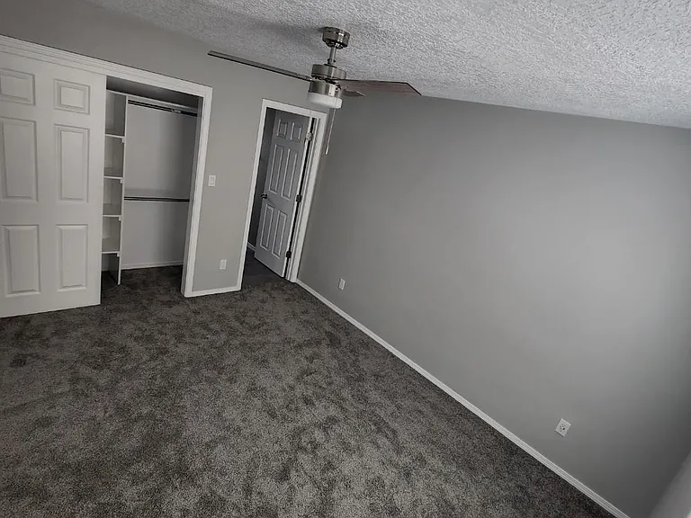 317 Princeton Dr SE — Photo 11