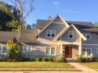 2116 Willow Manor Rd, Charlotte, NC 28209