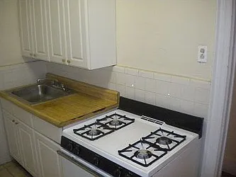 Rented by John Tsavalos LREB