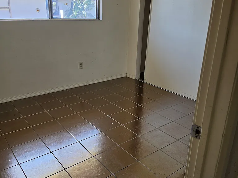 13422 El Prado Ave #D — Photo 5