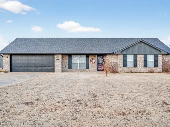 501 Janet Ln, Pocola, OK 74902