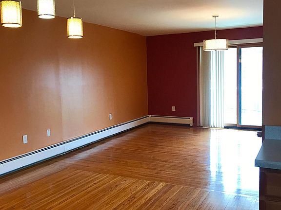 3rd image of 1308 8th St #2