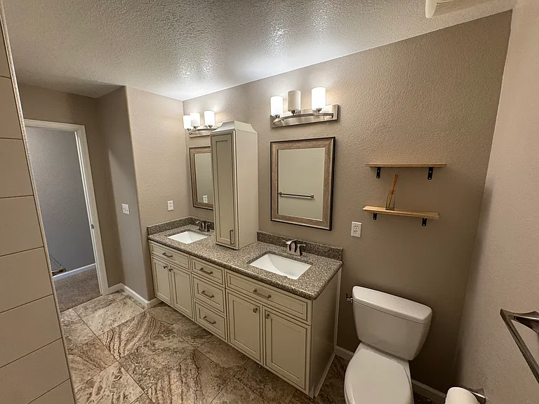 Bathroom 2