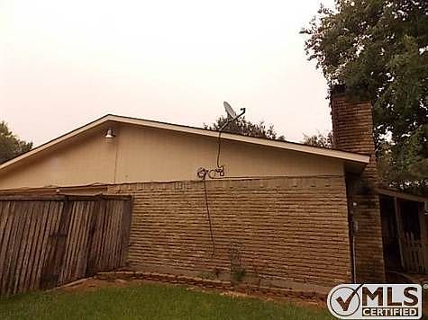 2nd image of 6409 Field Knoll Dr