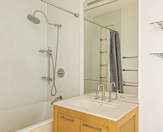 4th image of 85 Adams St APT 11C