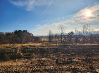 4061 Hanover Dr #25, Deforest, WI 53532