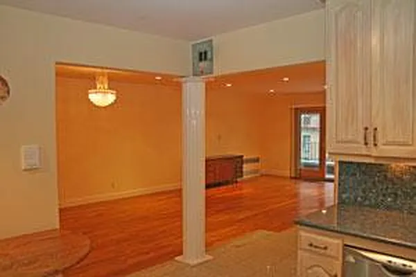 Rented by Maz Group NY | media 23