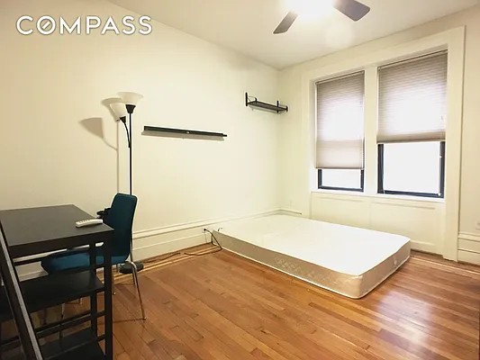 Rented by Compass | media 14