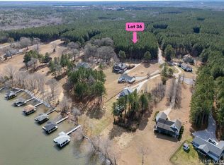 36 Shore Dr, Boydton, VA 23917