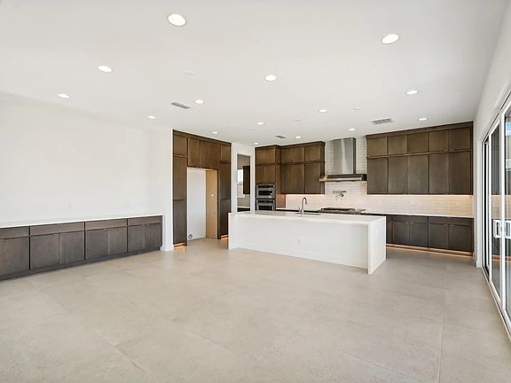 Lot 90 Kitchen
