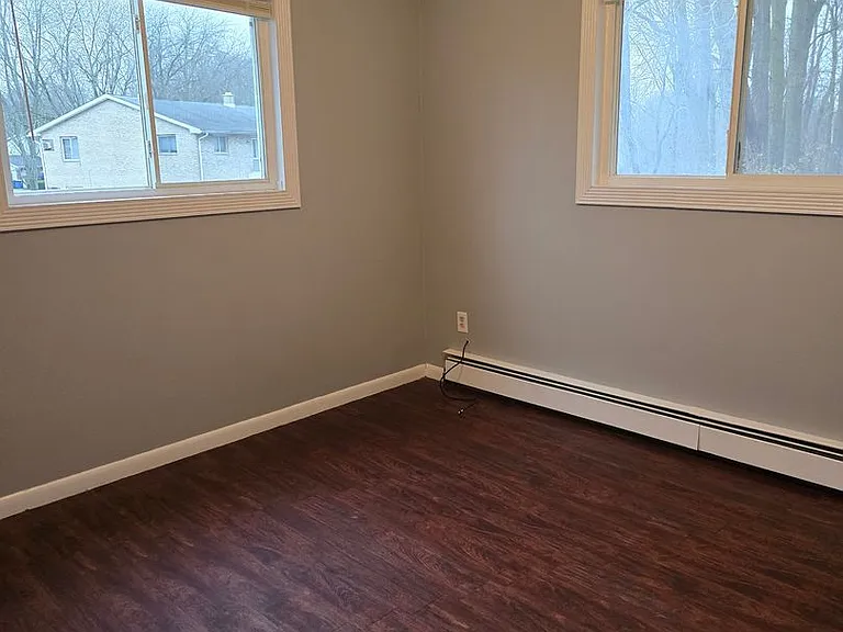 3245 Ramond St — Photo 5