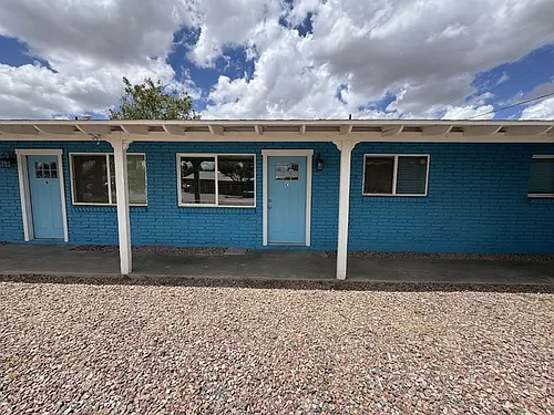 638 W 5th Ave #C Photo 1